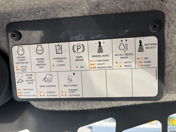 2023 John Deere 330G Skid Steer Loader