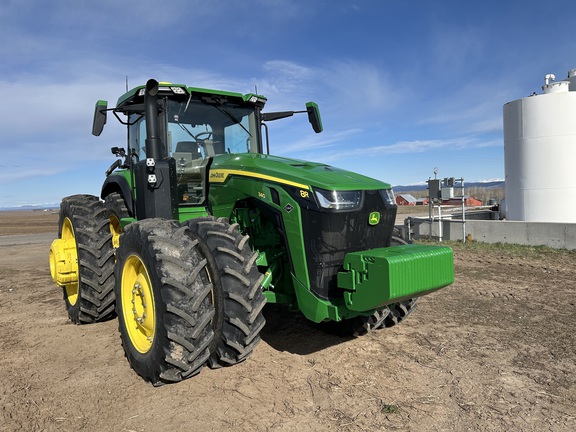 2022 John Deere 8R 340 Tractor