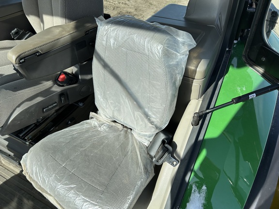 2022 John Deere 8R 340 Tractor