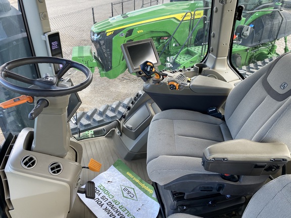 2022 John Deere 8RT 370 Tractor Rubber Track