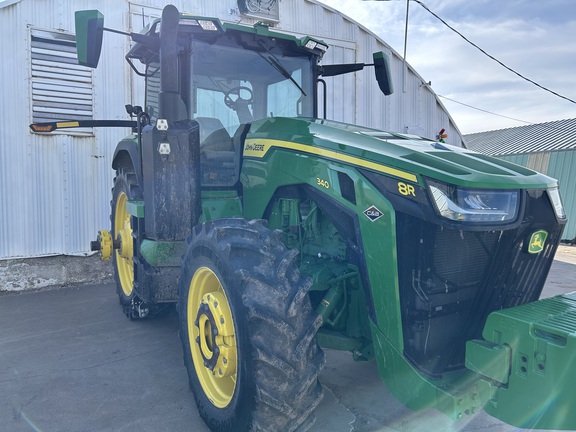 2022 John Deere 8R 340 Tractor