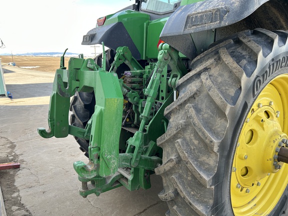 2022 John Deere 8R 340 Tractor