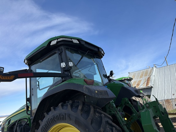 2022 John Deere 8R 340 Tractor