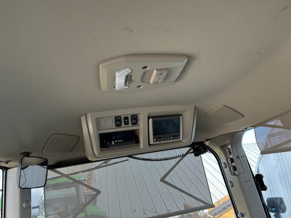 2022 John Deere 8R 340 Tractor