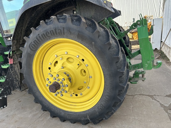 2022 John Deere 8R 340 Tractor