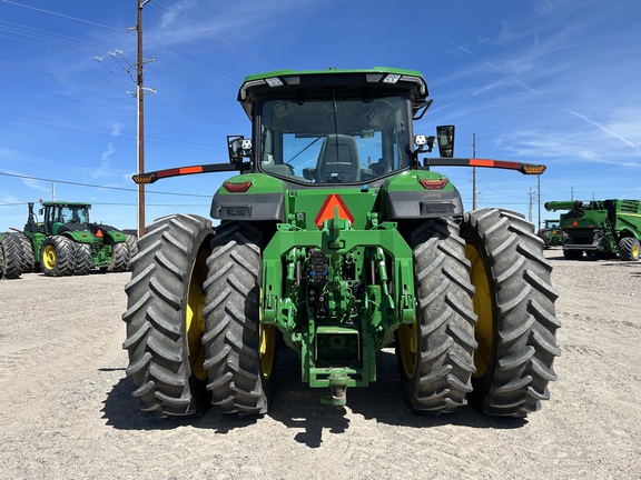 2022 John Deere 8R 340 Tractor