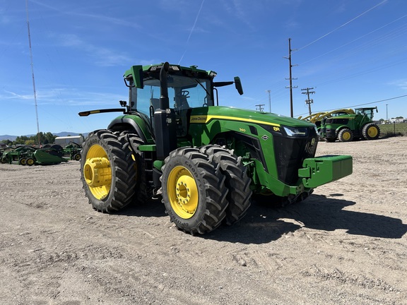 2022 John Deere 8R 340 Tractor