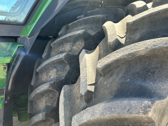 2022 John Deere 8R 340 Tractor
