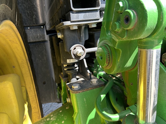 2022 John Deere 8R 340 Tractor