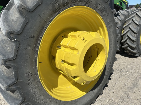 2022 John Deere 8R 340 Tractor