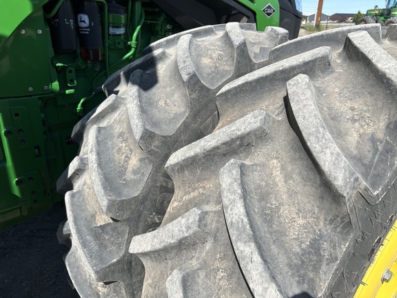 2022 John Deere 8R 340 Tractor