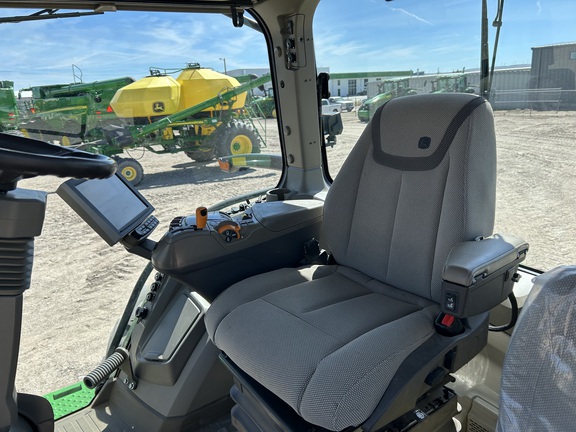 2022 John Deere 8R 340 Tractor