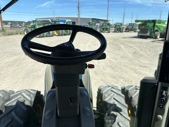 2022 John Deere 8R 340 Tractor