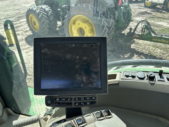 2022 John Deere 8R 280 Tractor