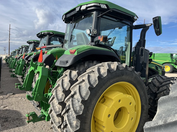 2022 John Deere 8R 410 Tractor