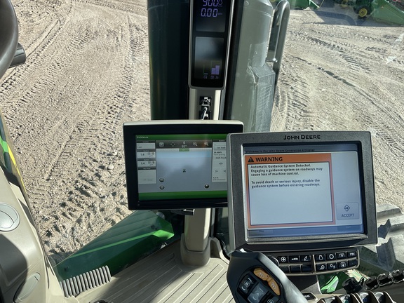 2022 John Deere 8RT 370 Tractor Rubber Track