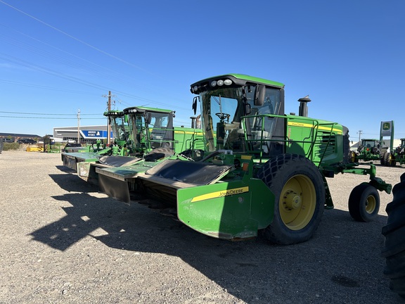 2013 John Deere R450 Windrower