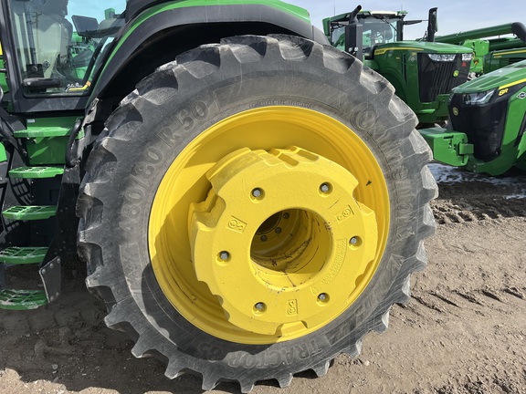 2023 John Deere 8R 370 Tractor
