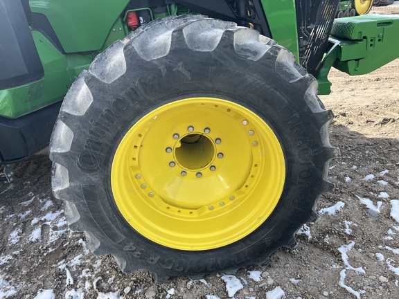 2023 John Deere 8R 370 Tractor