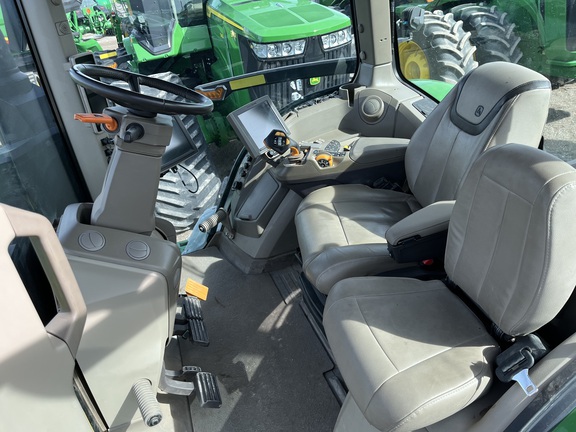 2023 John Deere 8R 370 Tractor