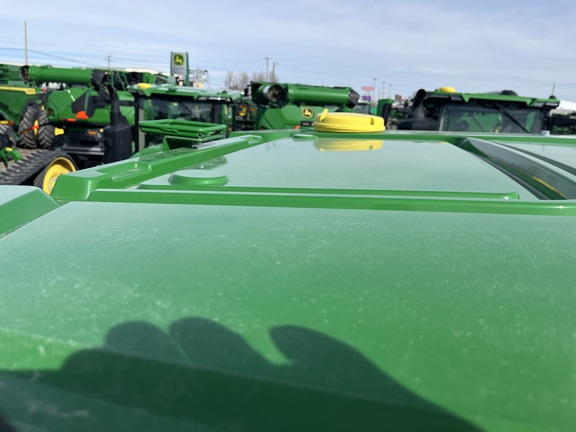 2023 John Deere 8R 370 Tractor