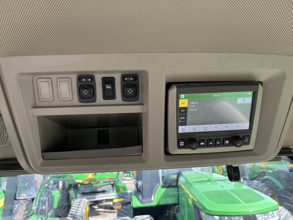 2023 John Deere 8R 370 Tractor