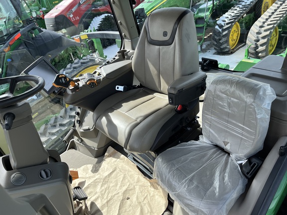 2023 John Deere 8RT 370 Tractor Rubber Track