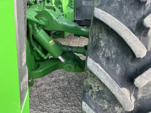 2023 John Deere 8R 370 Tractor