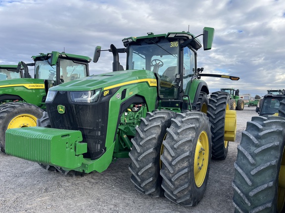 2023 John Deere 8R 370 Tractor