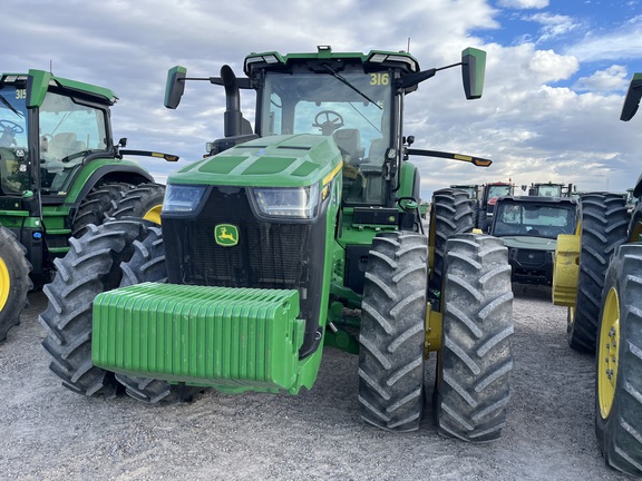 2023 John Deere 8R 370 Tractor