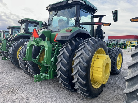 2023 John Deere 8R 370 Tractor