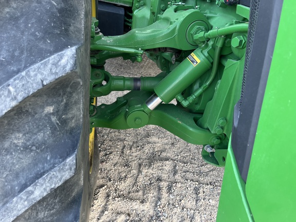 2023 John Deere 8R 370 Tractor