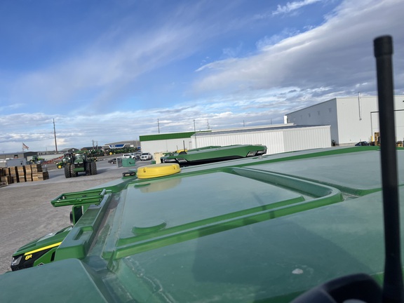 2023 John Deere 8R 370 Tractor