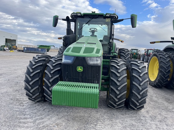 2023 John Deere 8R 370 Tractor