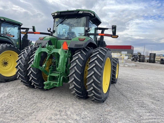 2023 John Deere 8R 370 Tractor