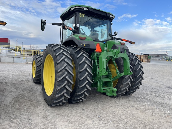 2023 John Deere 8R 370 Tractor