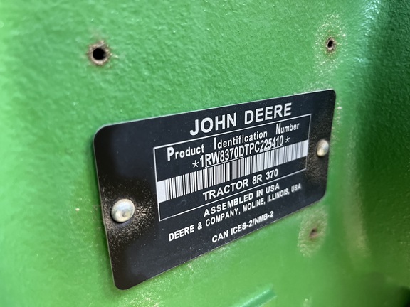 2023 John Deere 8R 370 Tractor