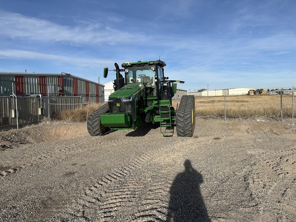 2023 John Deere 8RT 410 Tractor Rubber Track