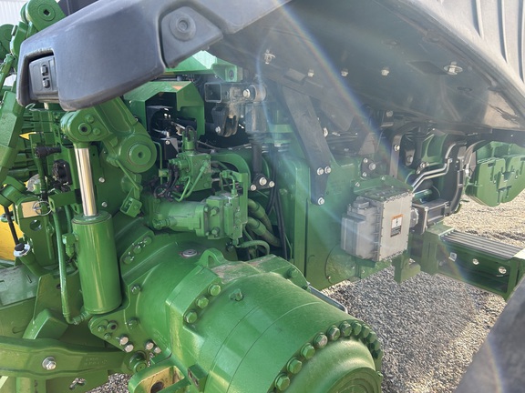 2023 John Deere 8RT 410 Tractor Rubber Track