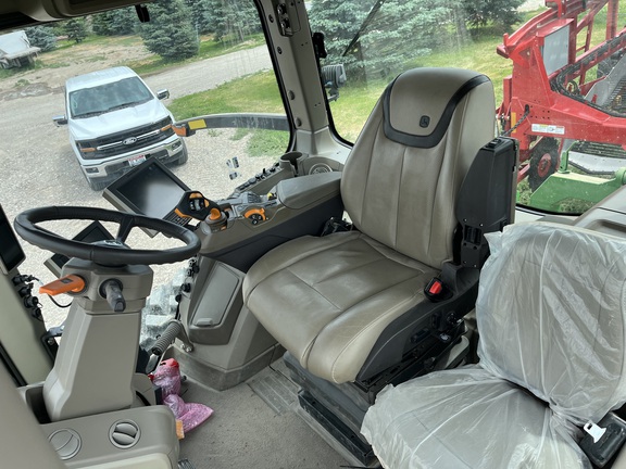 2023 John Deere 8RT 370 Tractor Rubber Track