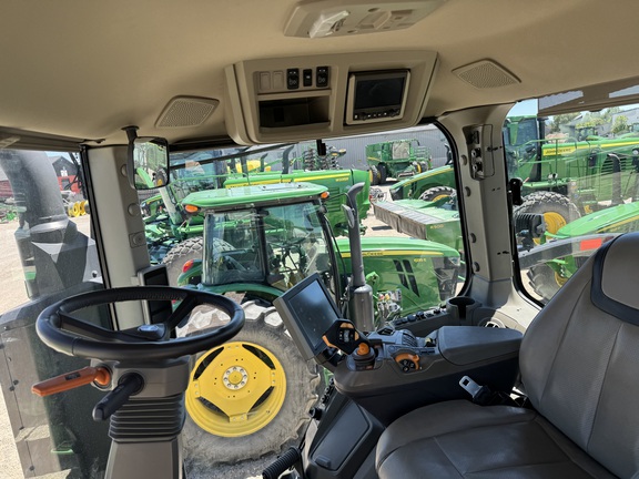 2023 John Deere 8RT 370 Tractor Rubber Track