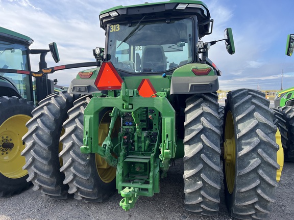 2023 John Deere 8R 370 Tractor