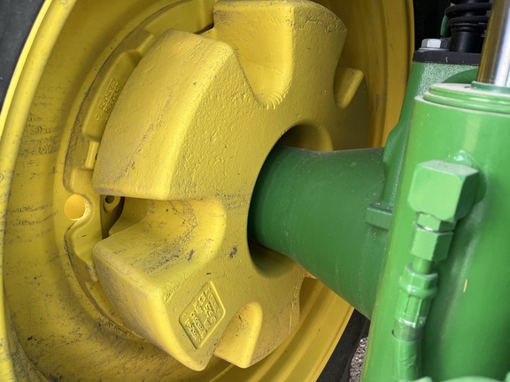 2023 John Deere 8R 370 Tractor