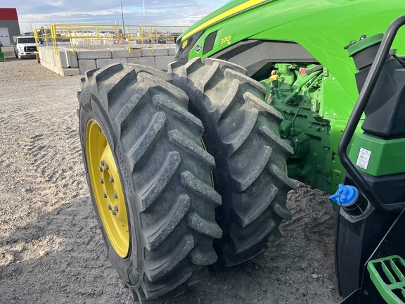 2023 John Deere 8R 370 Tractor
