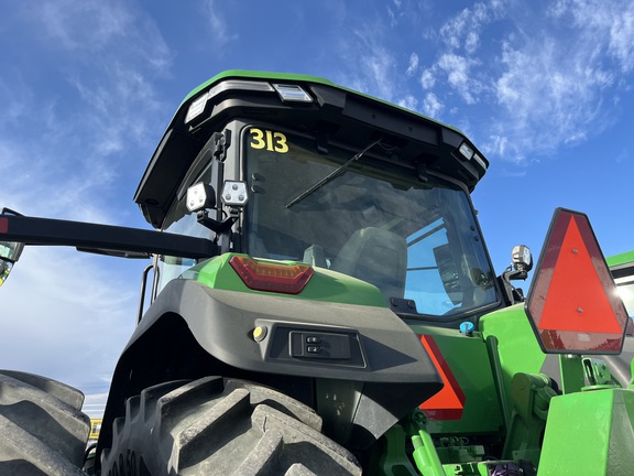 2023 John Deere 8R 370 Tractor