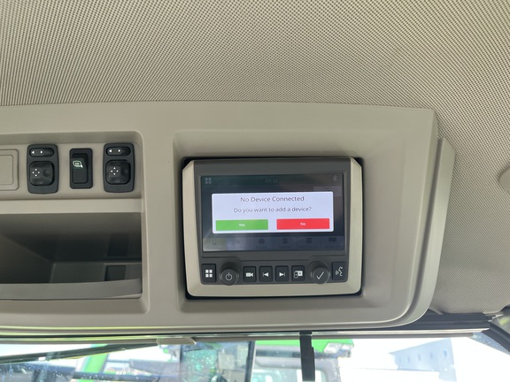 2023 John Deere 8R 370 Tractor