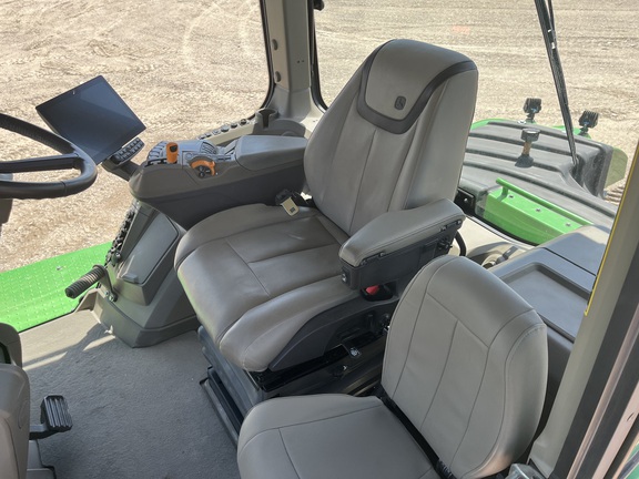 2024 John Deere 9RX 540 Tractor Rubber Track