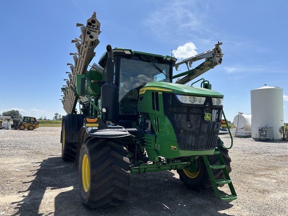 2025 John Deere 800R Sprayer/High Clearance
