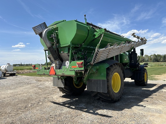 2025 John Deere 800R Sprayer/High Clearance
