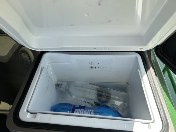 2025 John Deere 800R Sprayer/High Clearance